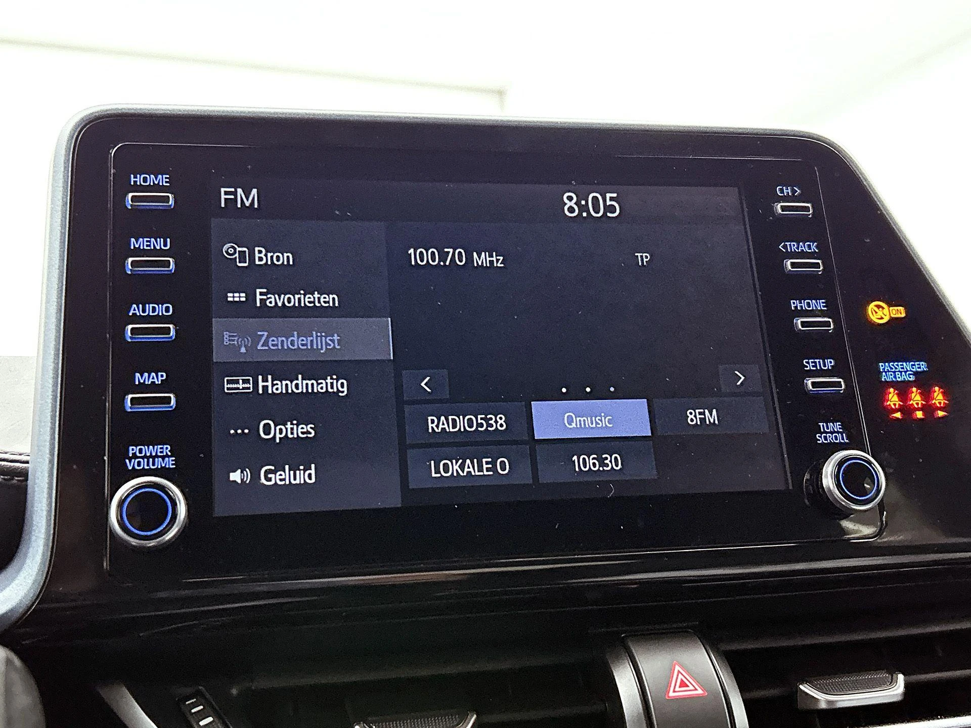 Toyota-C-HR-image-6