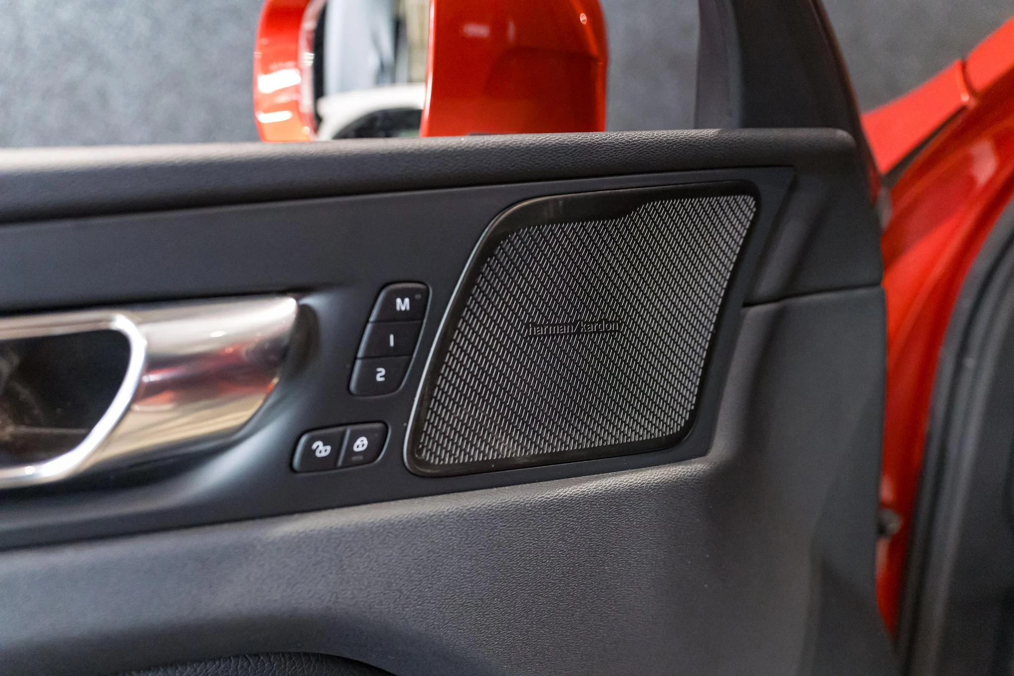 Volvo-XC60-image-21