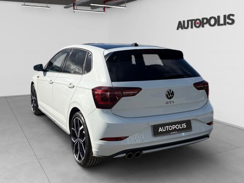 Volkswagen-Polo-image-20