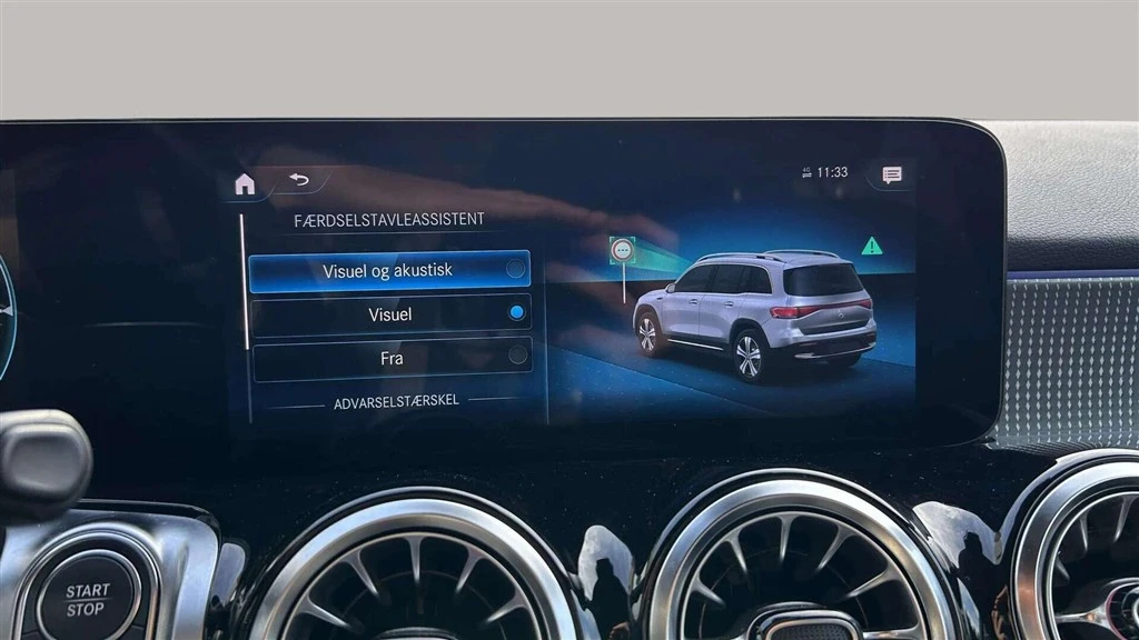 Mercedes-Benz-EQB-image-19