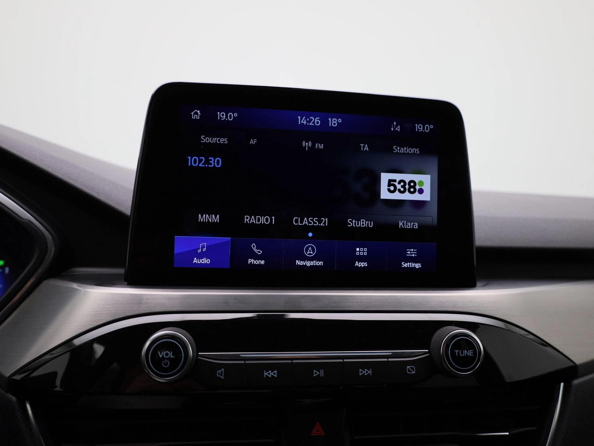 Ford-Kuga-image-19