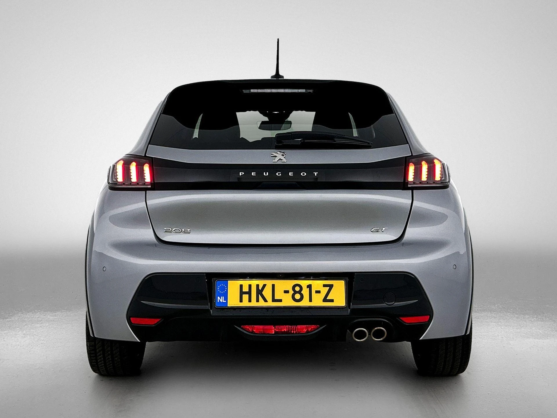 Peugeot-208-image-2