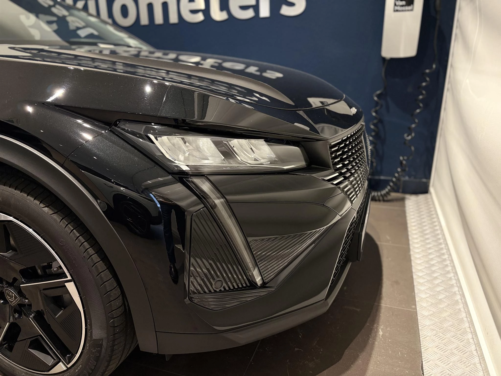 Peugeot-408-image-20