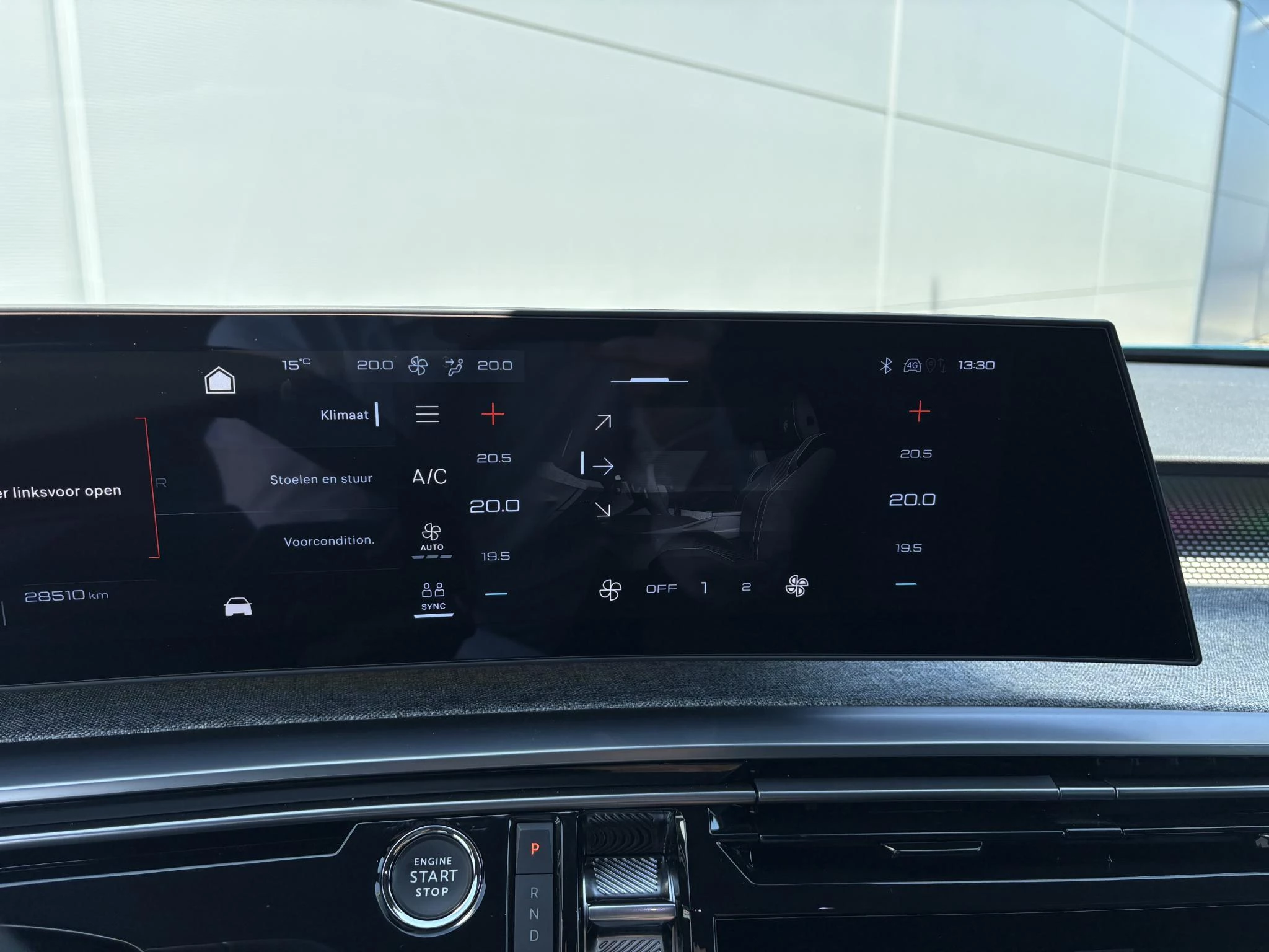 Peugeot-e-3008-image-13