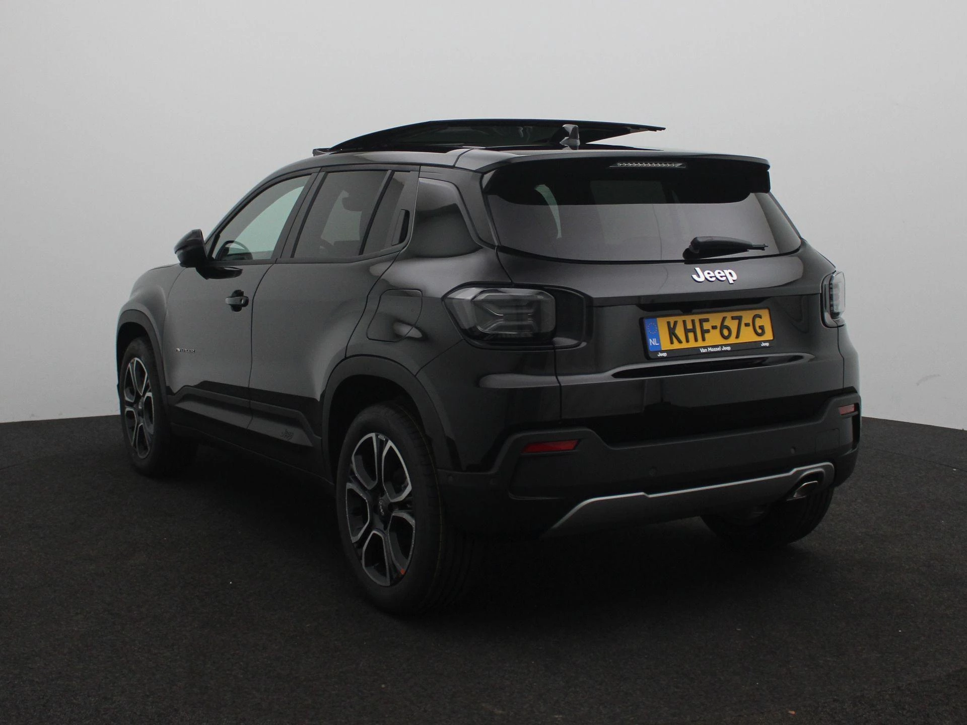 Jeep Avenger 1.2 e-Hybrid Summit