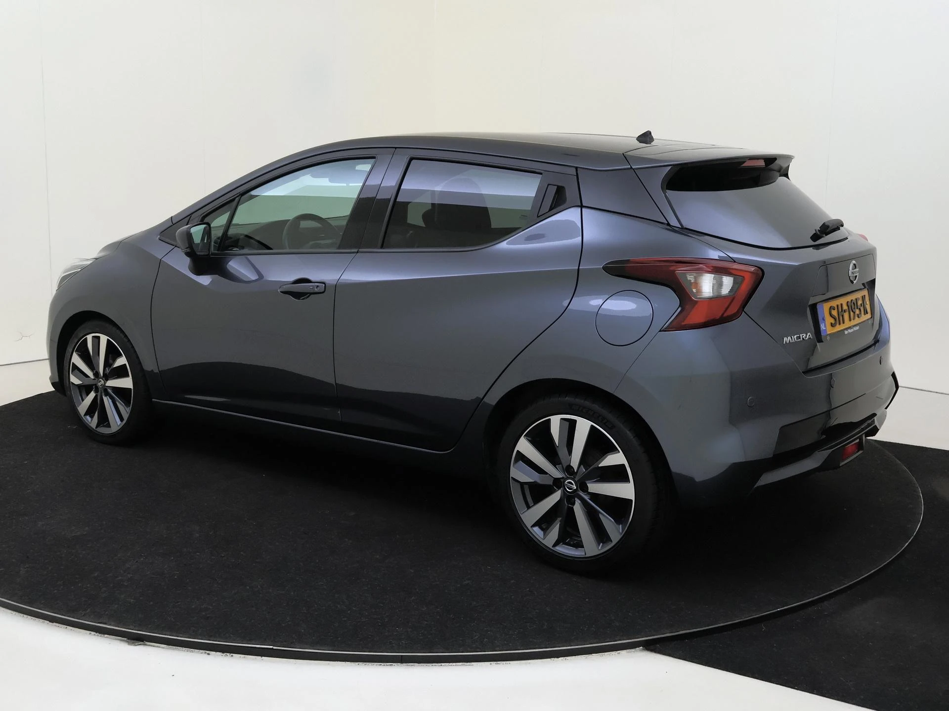 Nissan-Micra-image-2