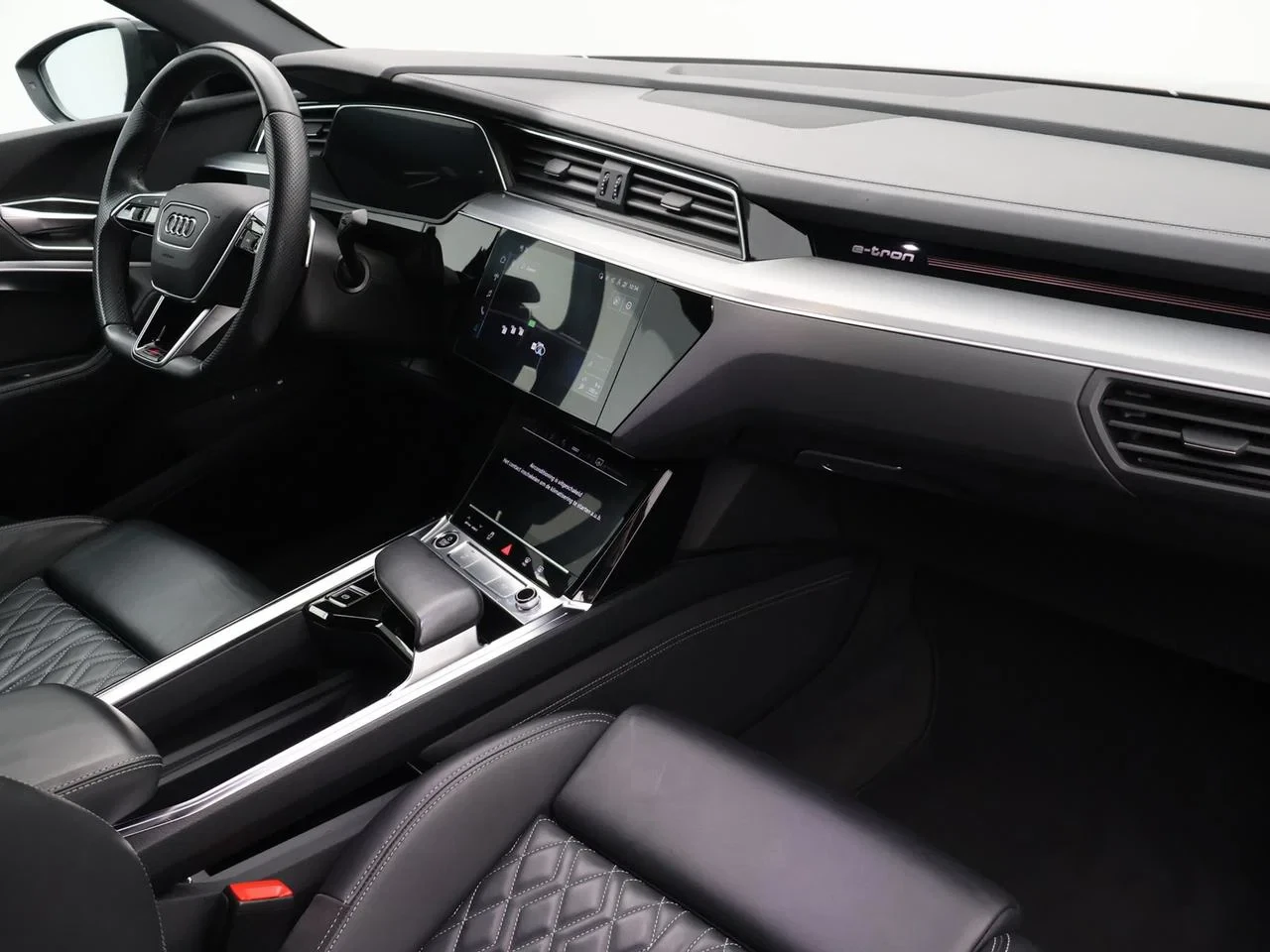 Audi-e-tron-image-2