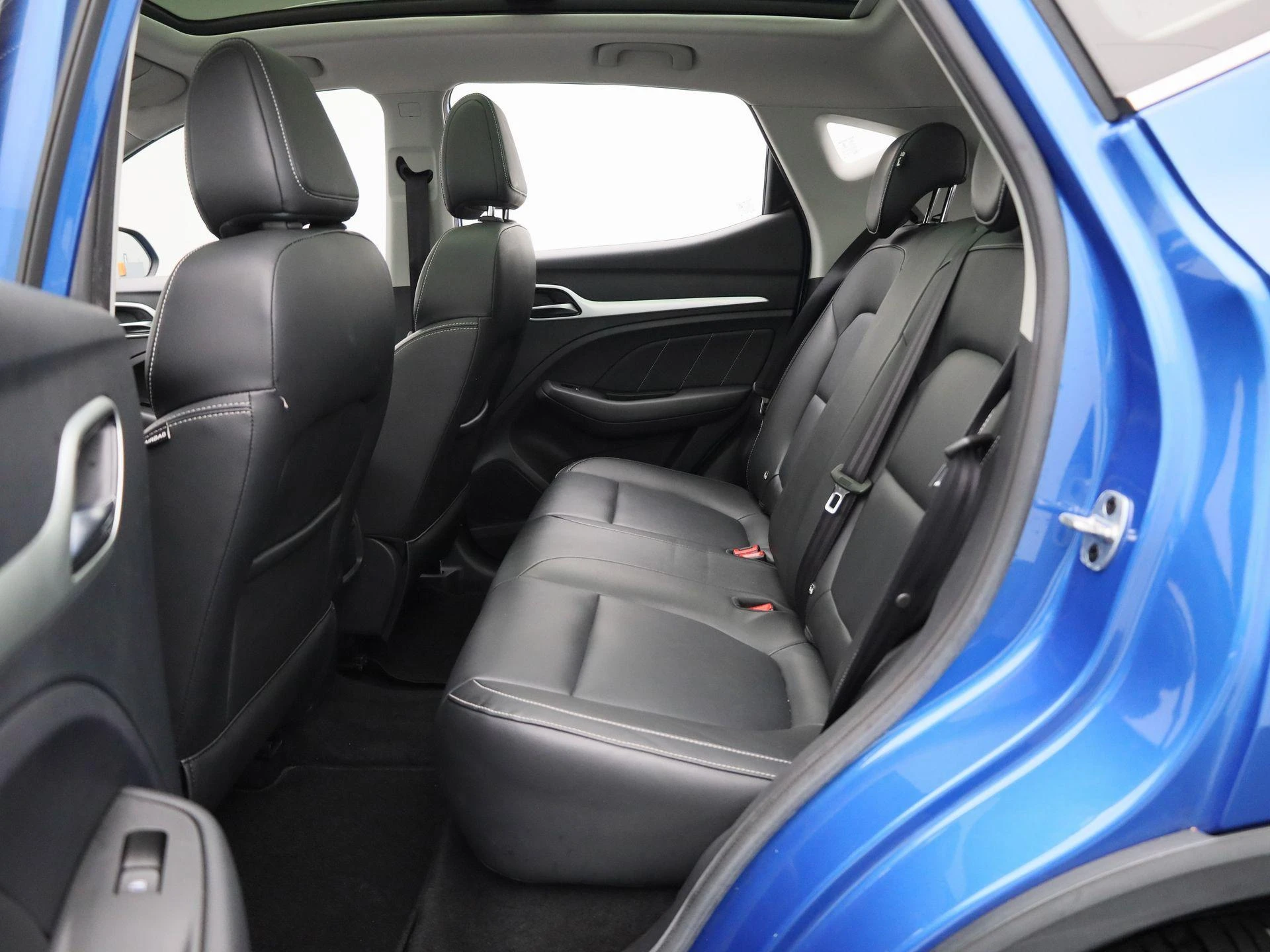 MG-ZS EV-image-12