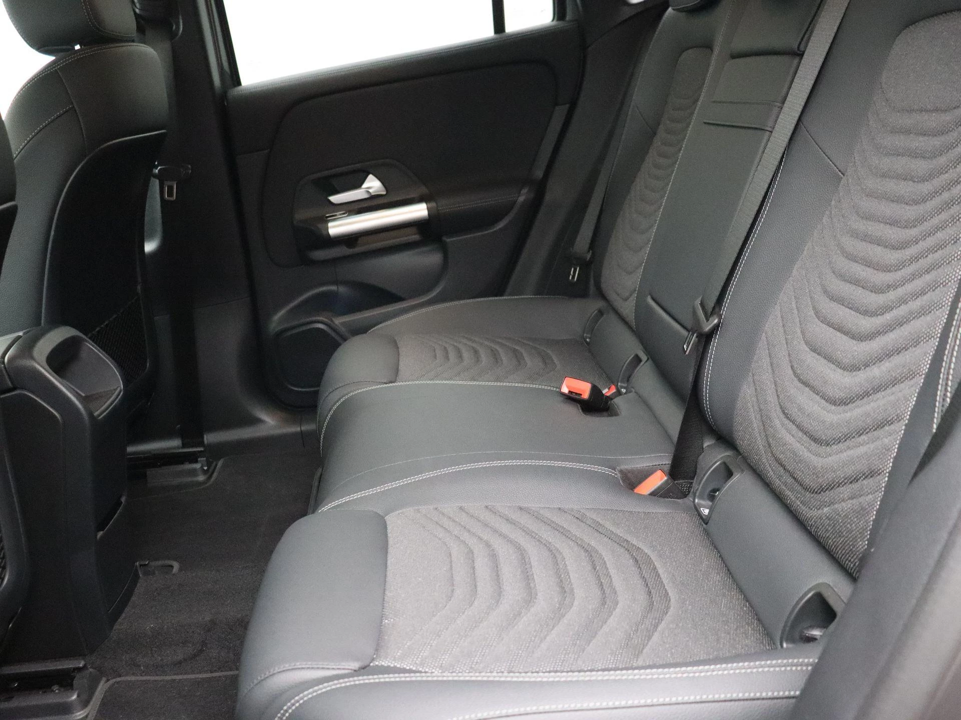 Mercedes-Benz EQA 250+ Business Line