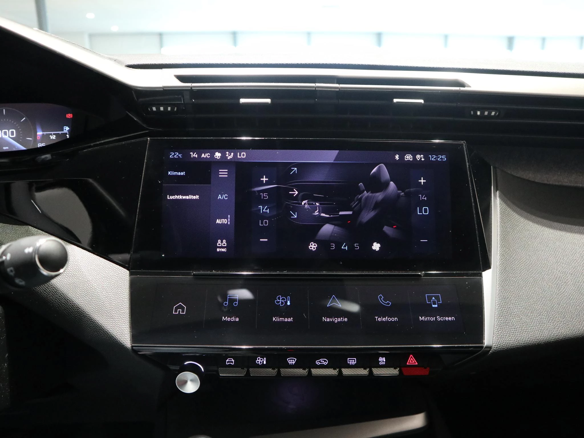 Peugeot-308-image-16