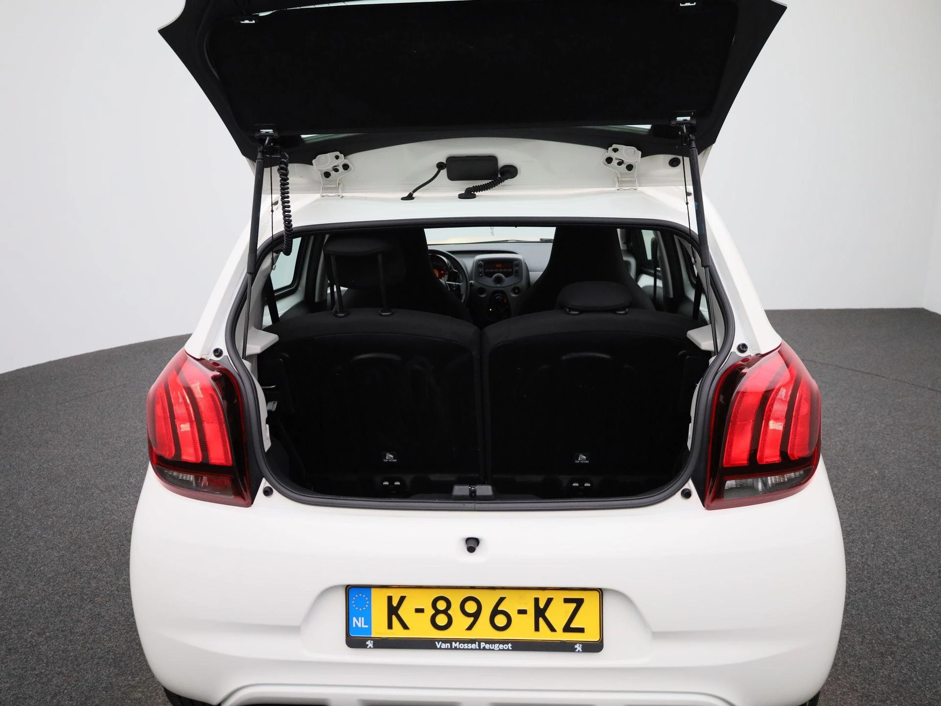 Peugeot-108-image-10
