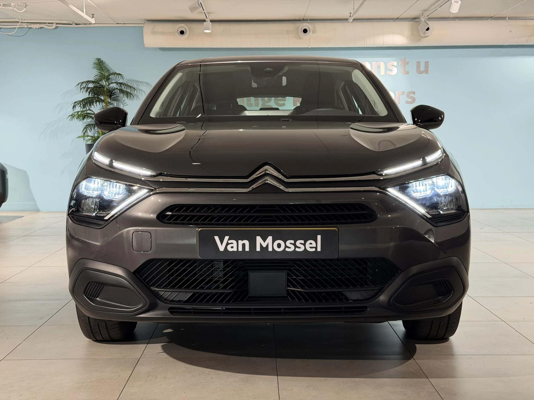 Citroën-ë-C4-image-8