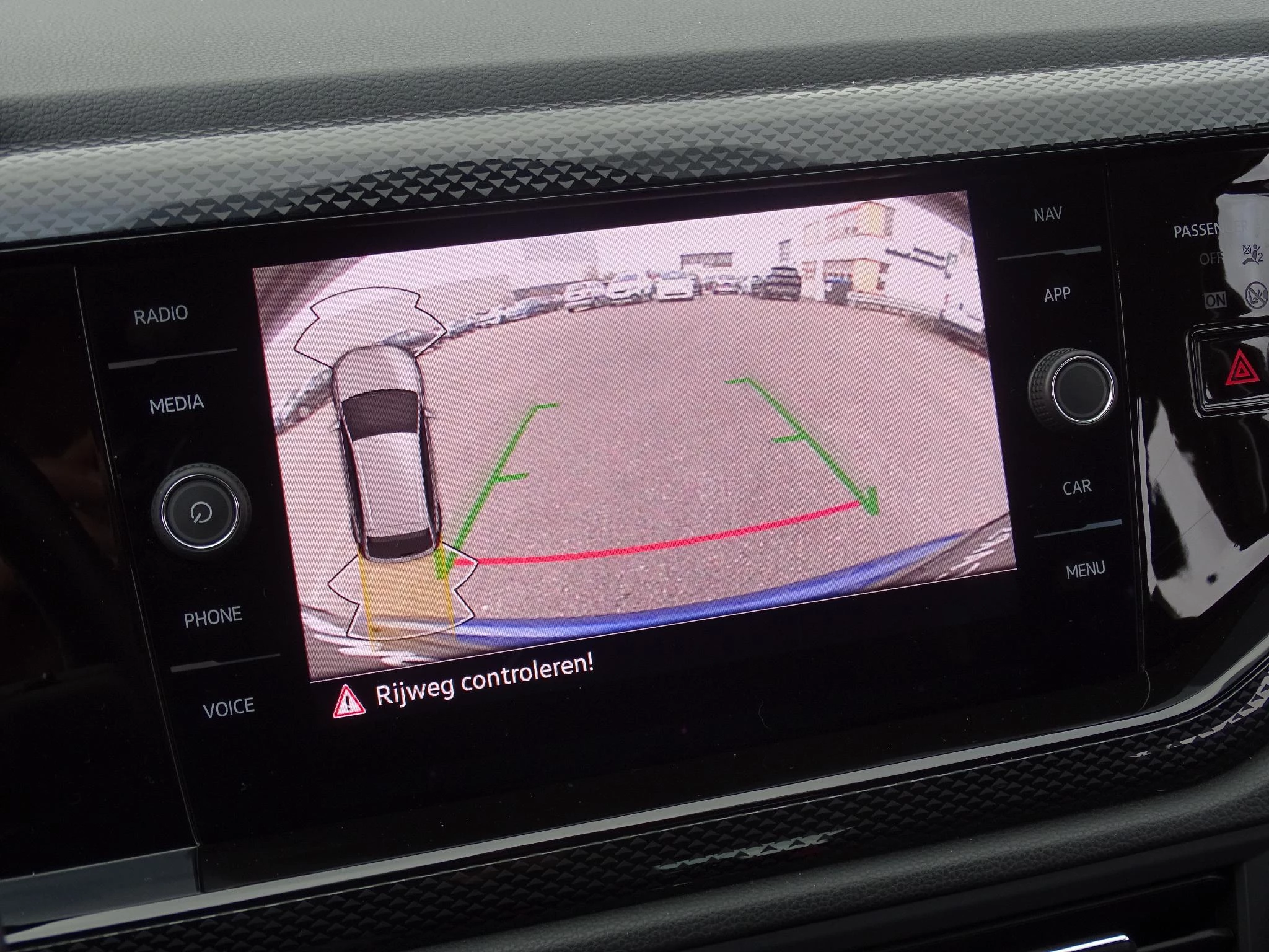 Volkswagen-Taigo-image-17