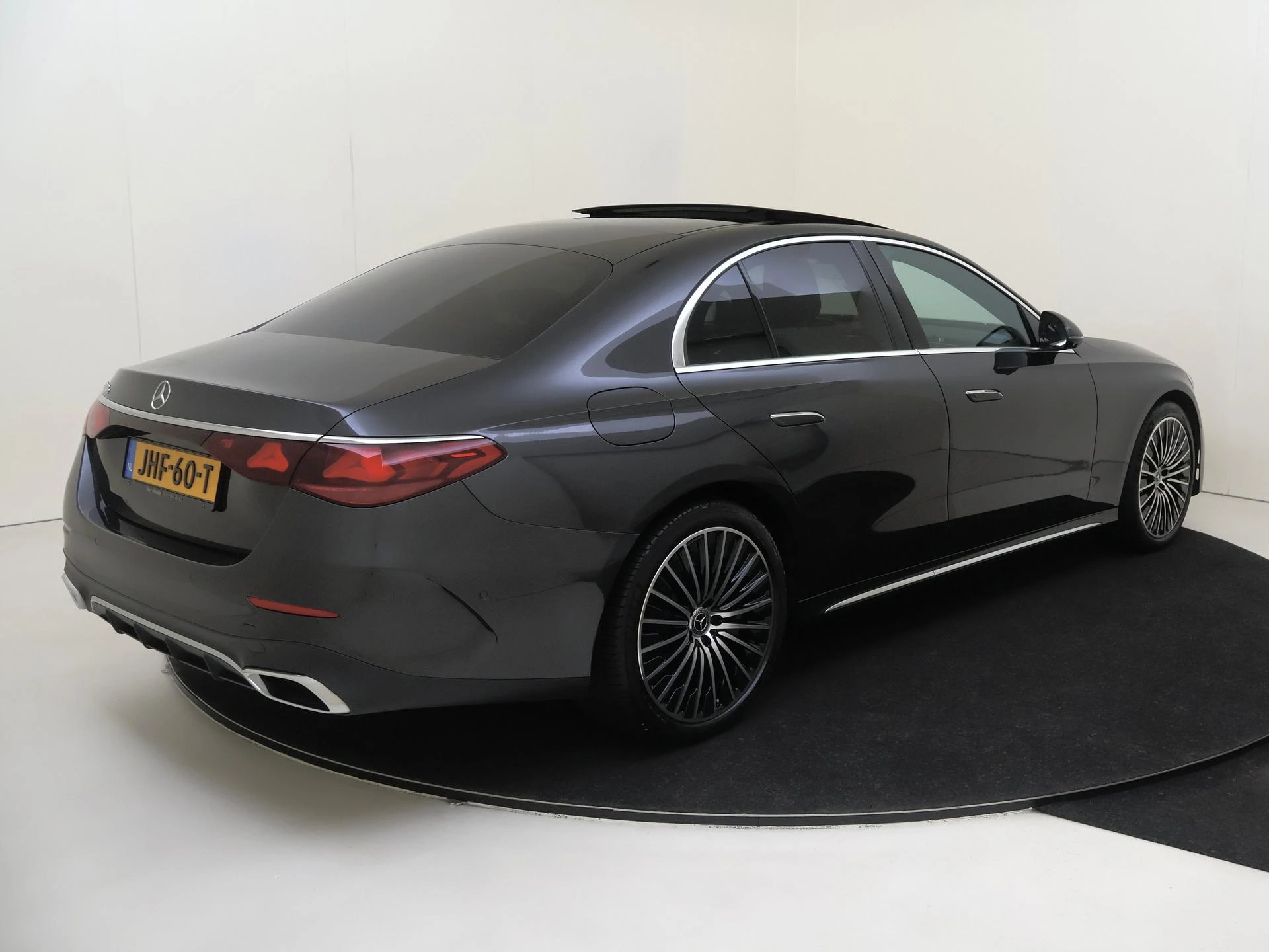 Mercedes-Benz E-Klasse 300 e Sport Edition