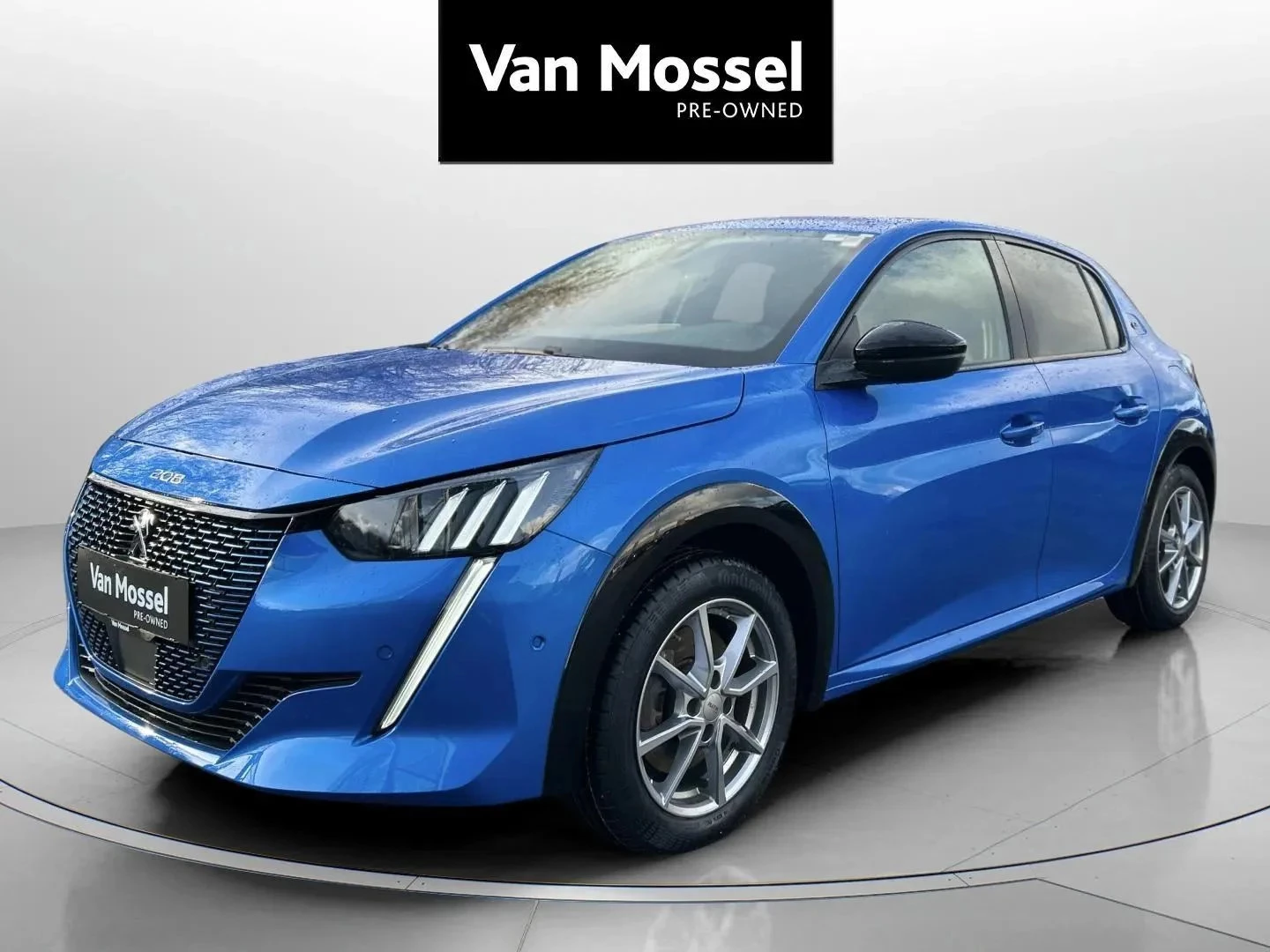 Peugeot-e-208-image-0