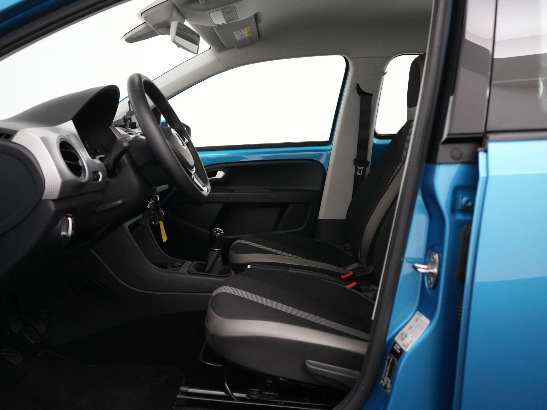 Volkswagen up! 1.0 BMT high up!