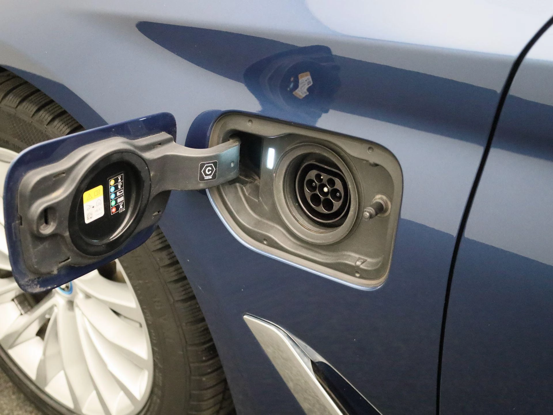 BMW-5 Serie-image-15