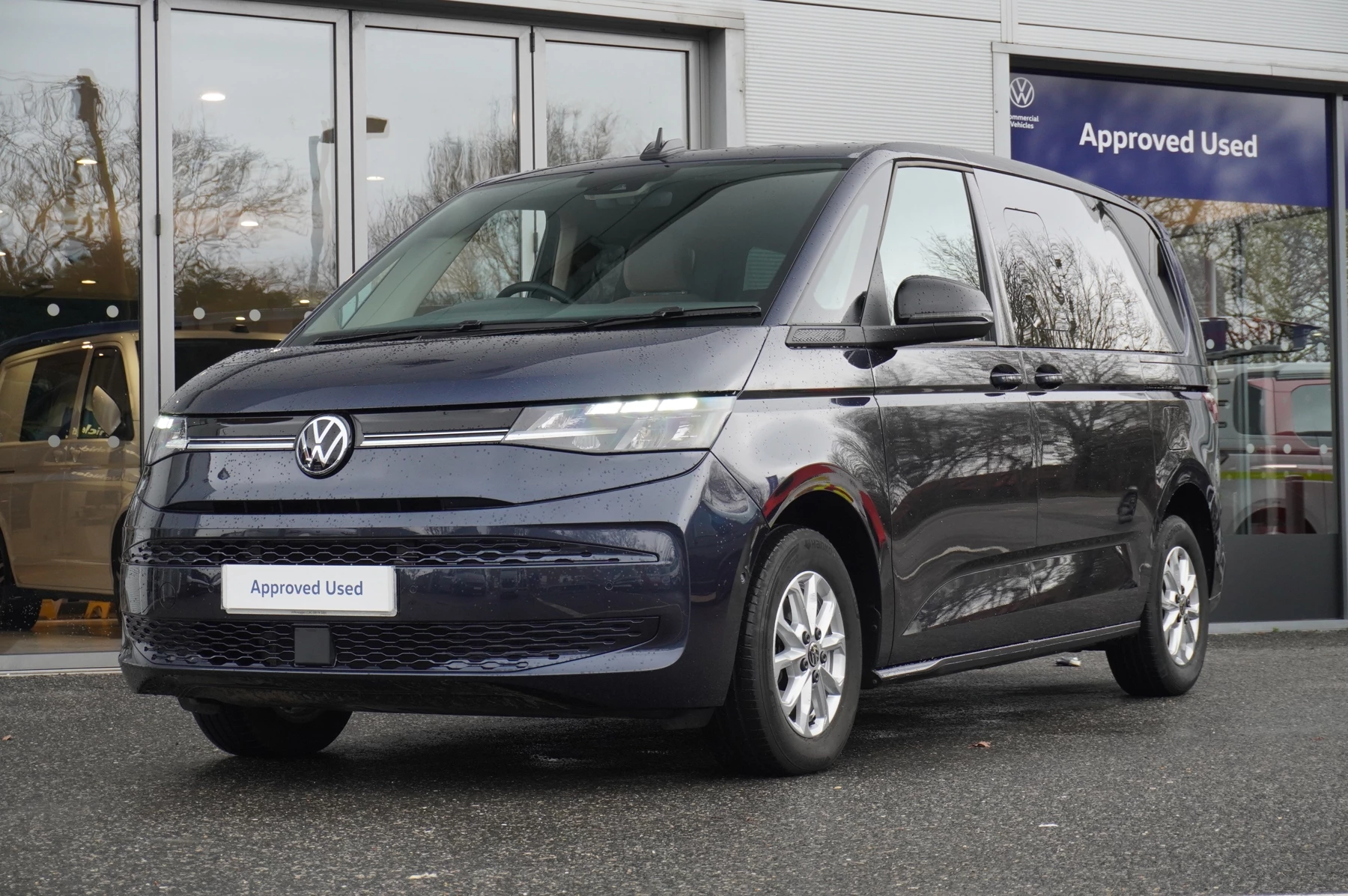 Volkswagen Multivan 2.0 TDI Life 5dr DSG
