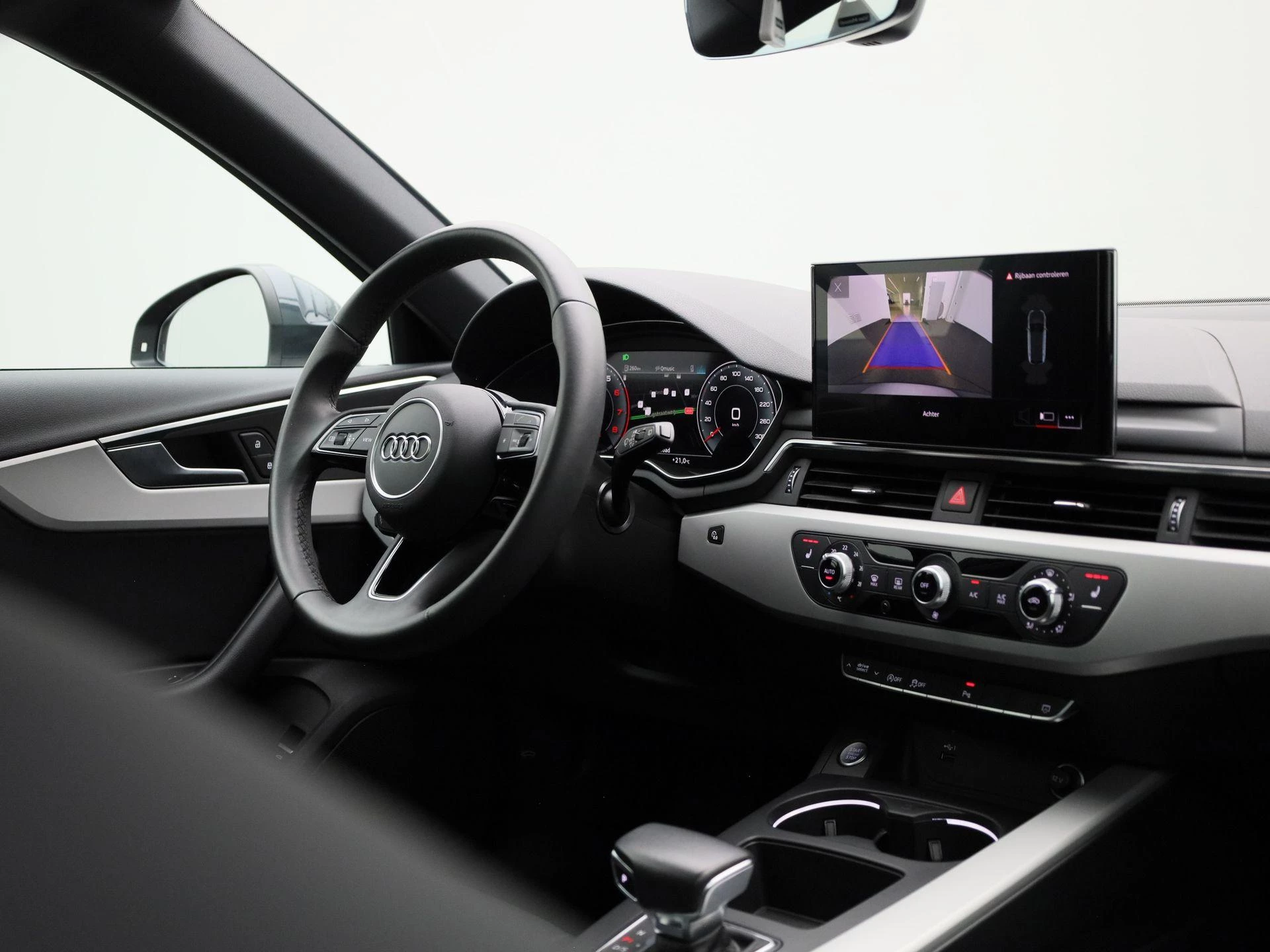 Audi-A4-image-38