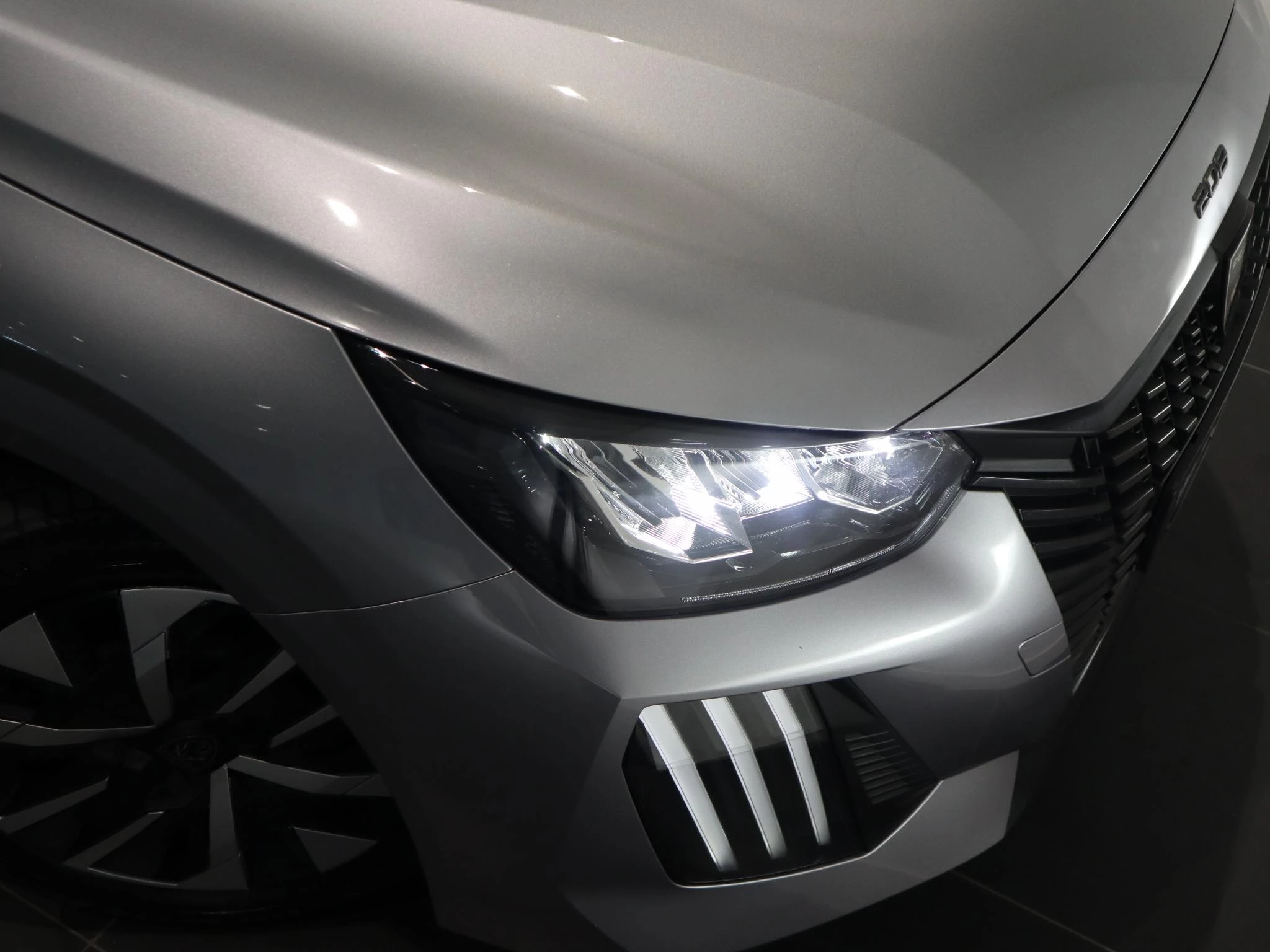 Peugeot-208-image-21