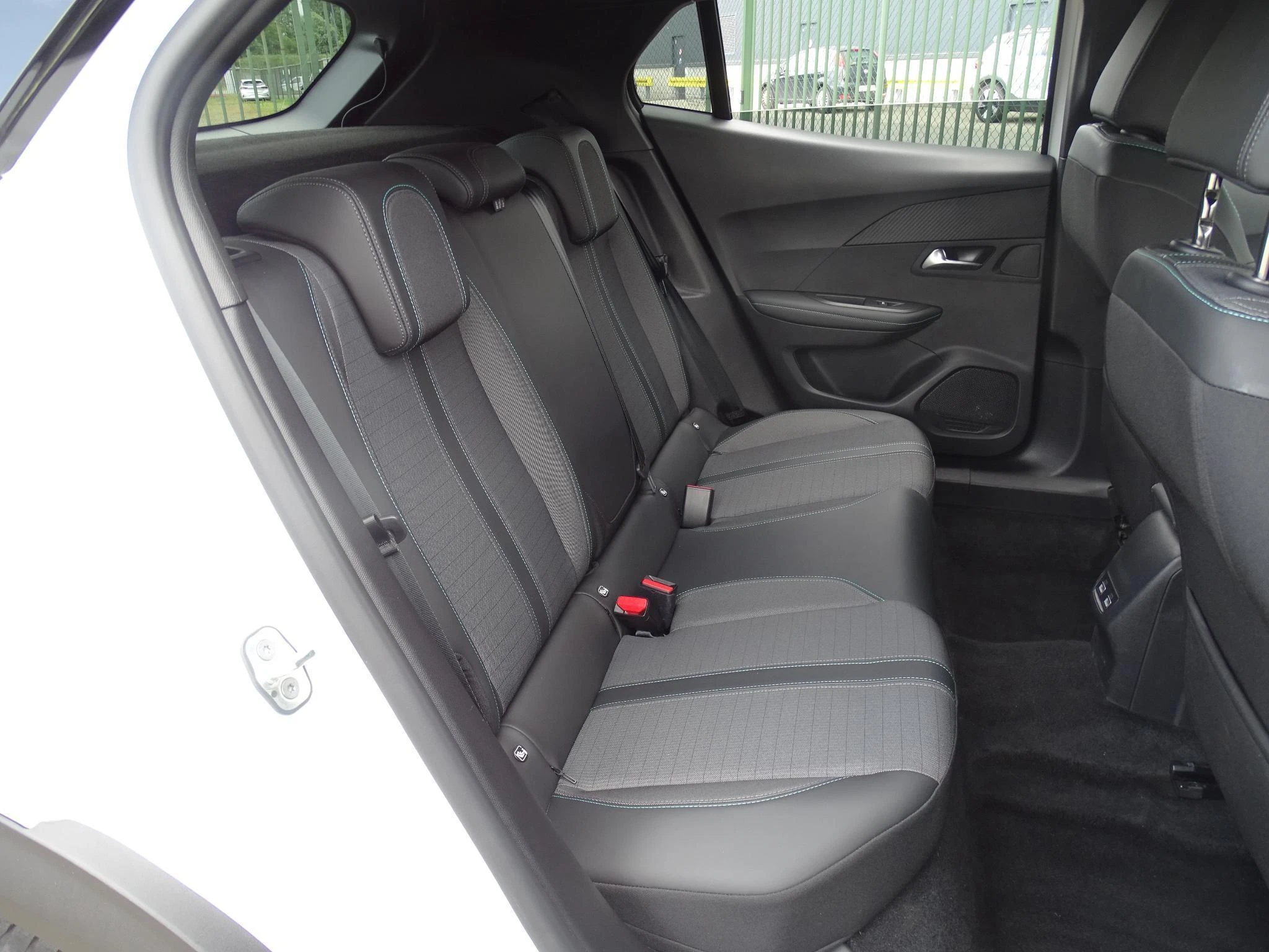 Peugeot-2008-image-15