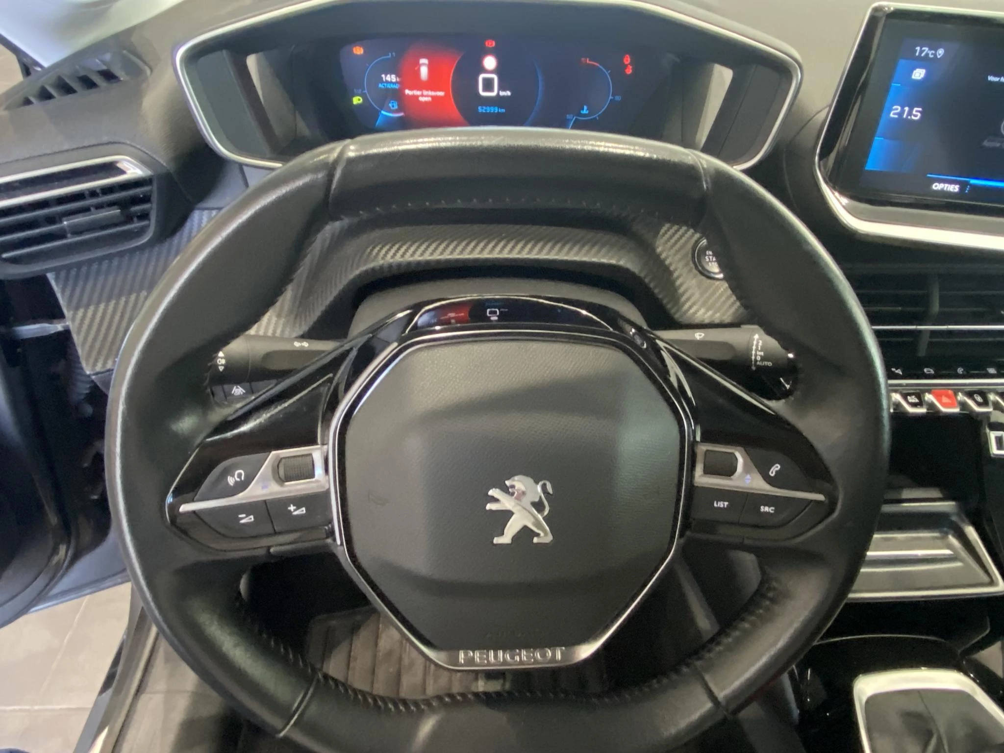 Peugeot-208-image-13