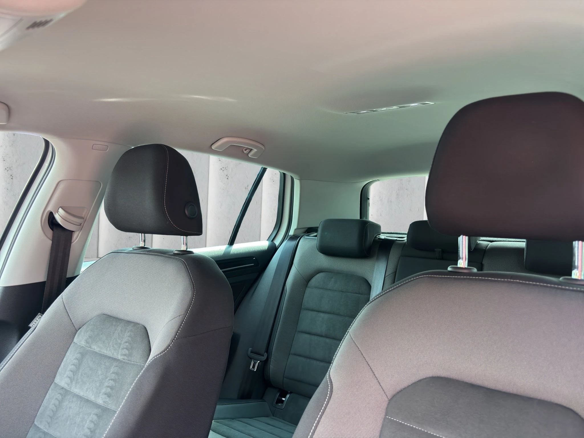 Volkswagen-Golf-image-15