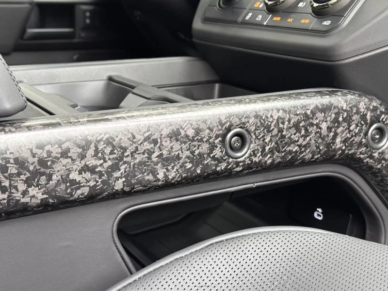 Land Rover-Defender-image-29