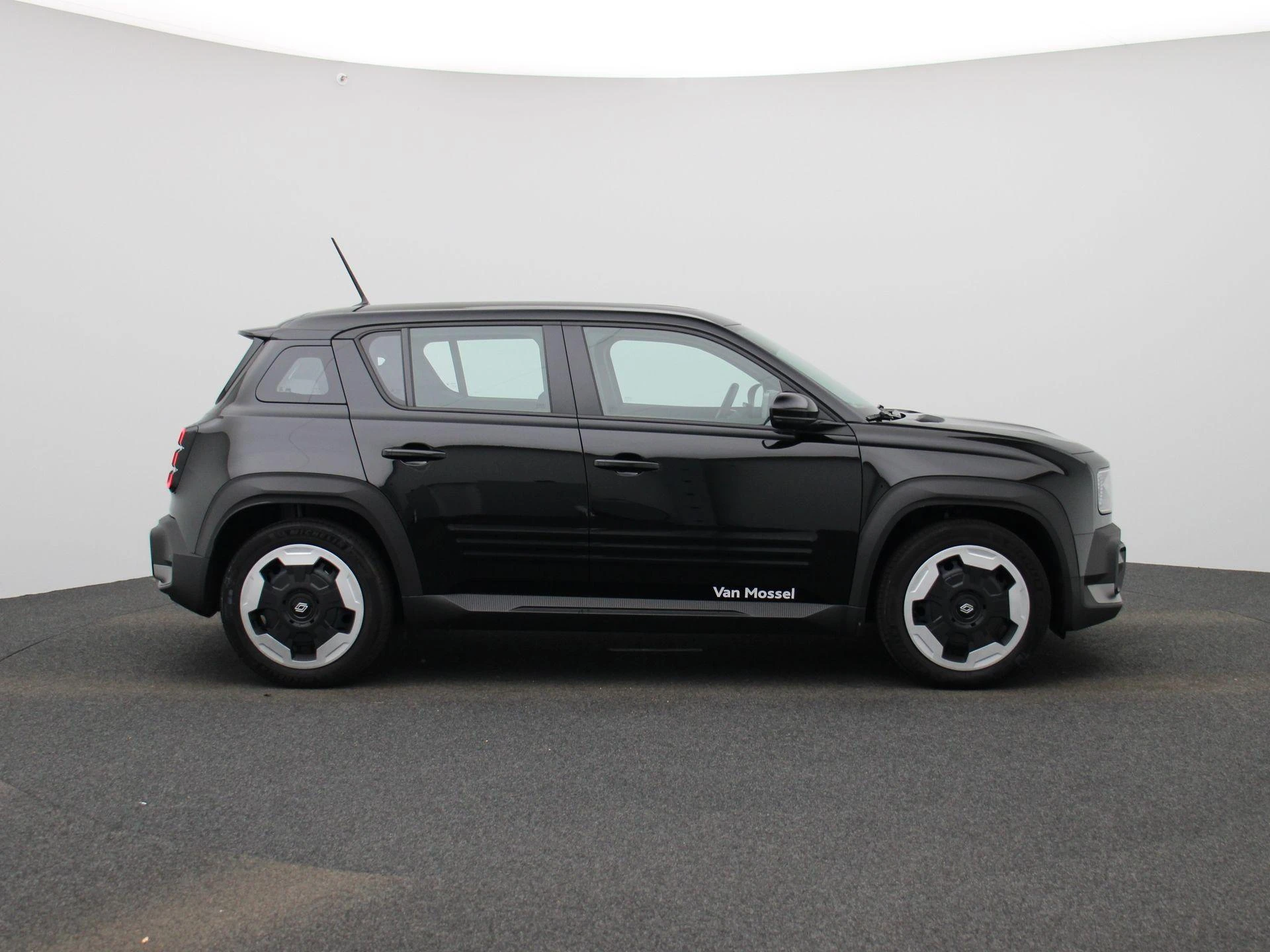 Renault-4-image-5