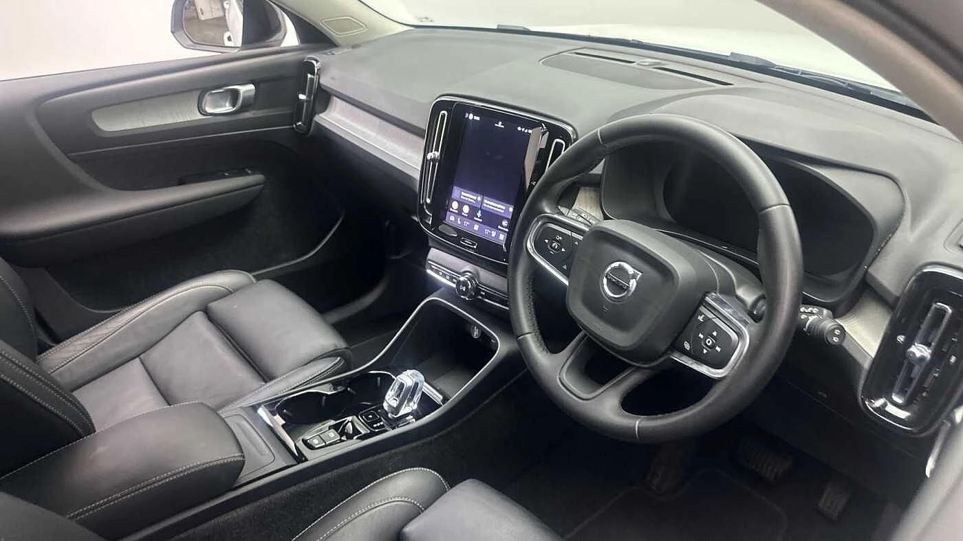Volvo-XC40-image-4