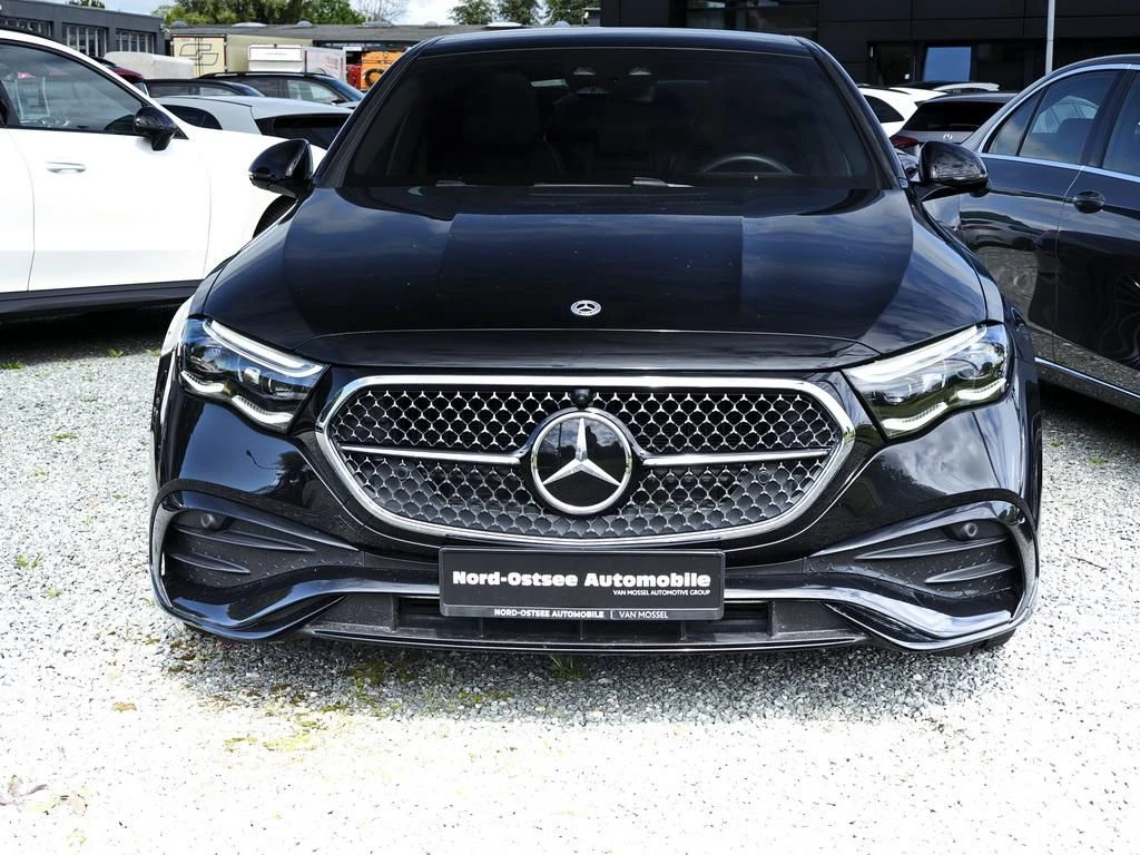 Mercedes-Benz-E-Klasse 200-image-3