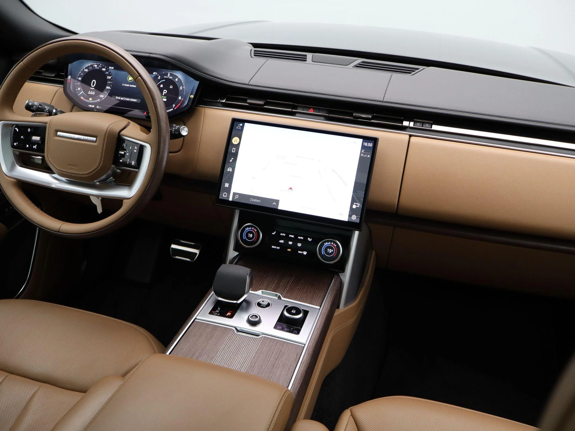 Land Rover-Range Rover-image-41