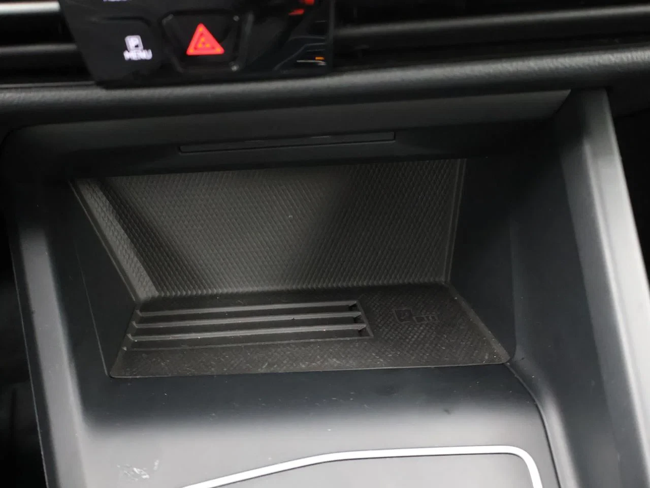Volkswagen-Golf-image-22