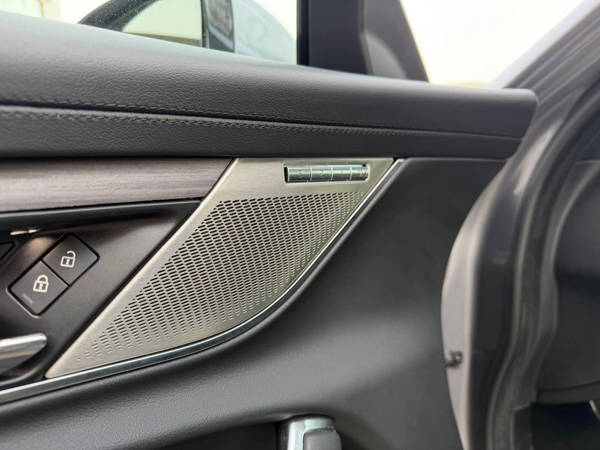 Jaguar XF D200 AWD SE