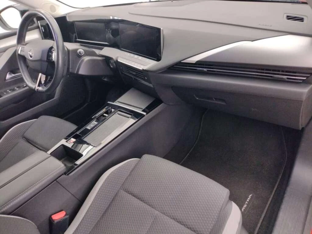 Opel-Astra-image-1