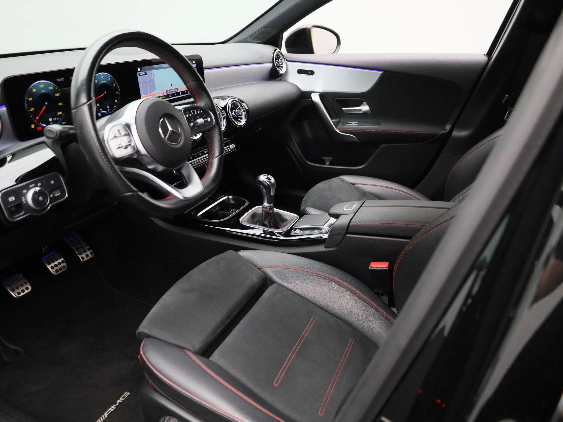 Mercedes-Benz-A-Klasse-image-17