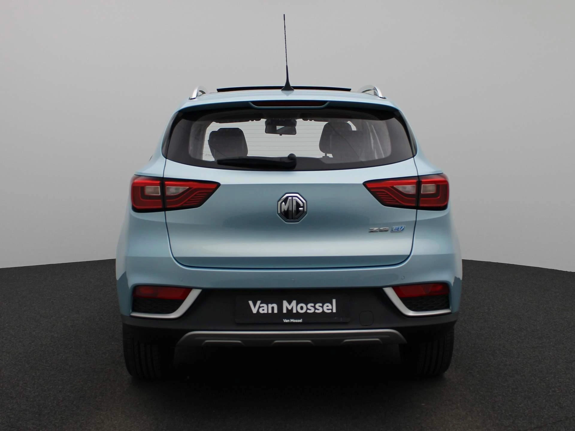 MG-ZS EV-image-6