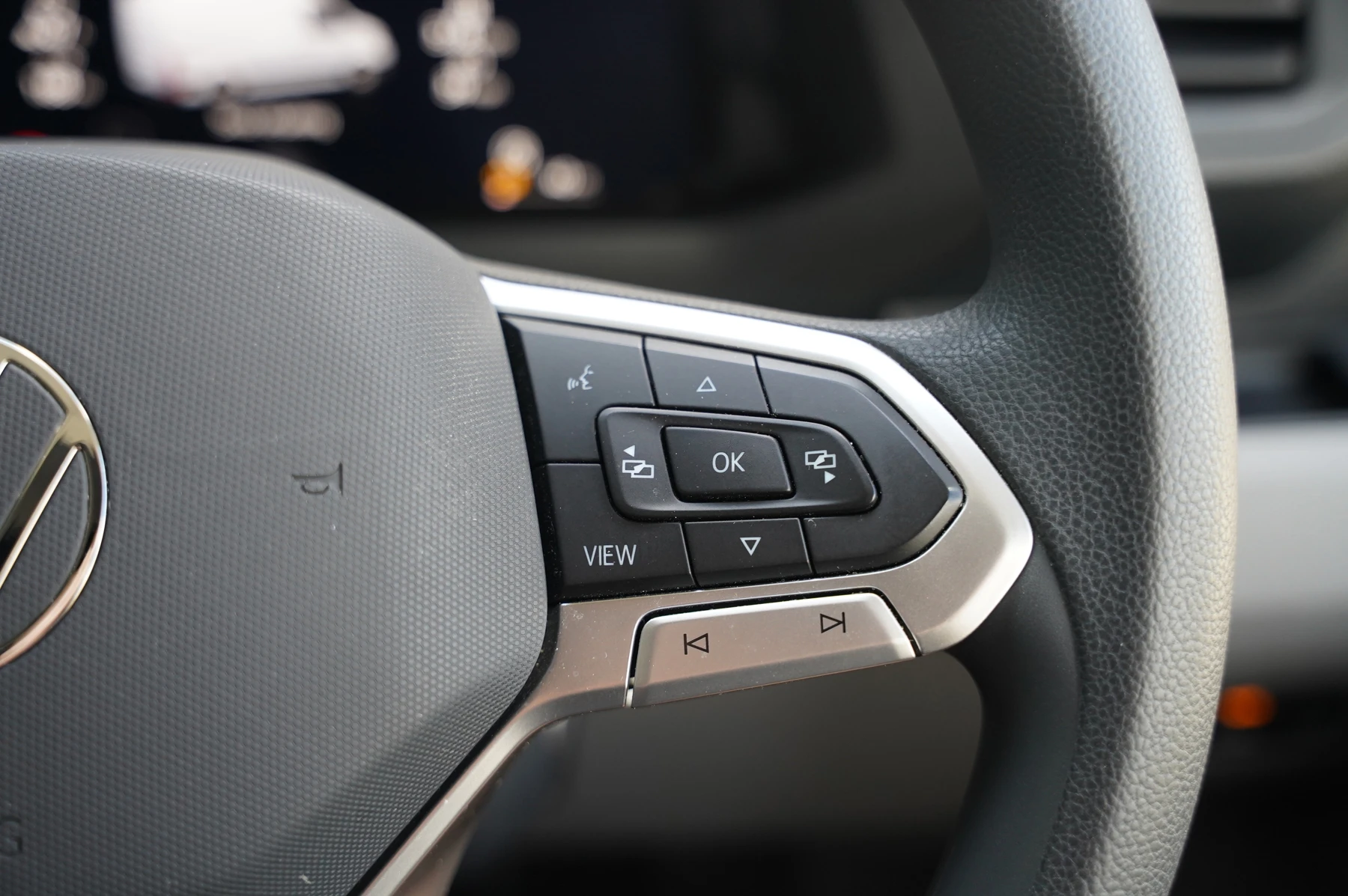 Volkswagen-Crafter-image-15