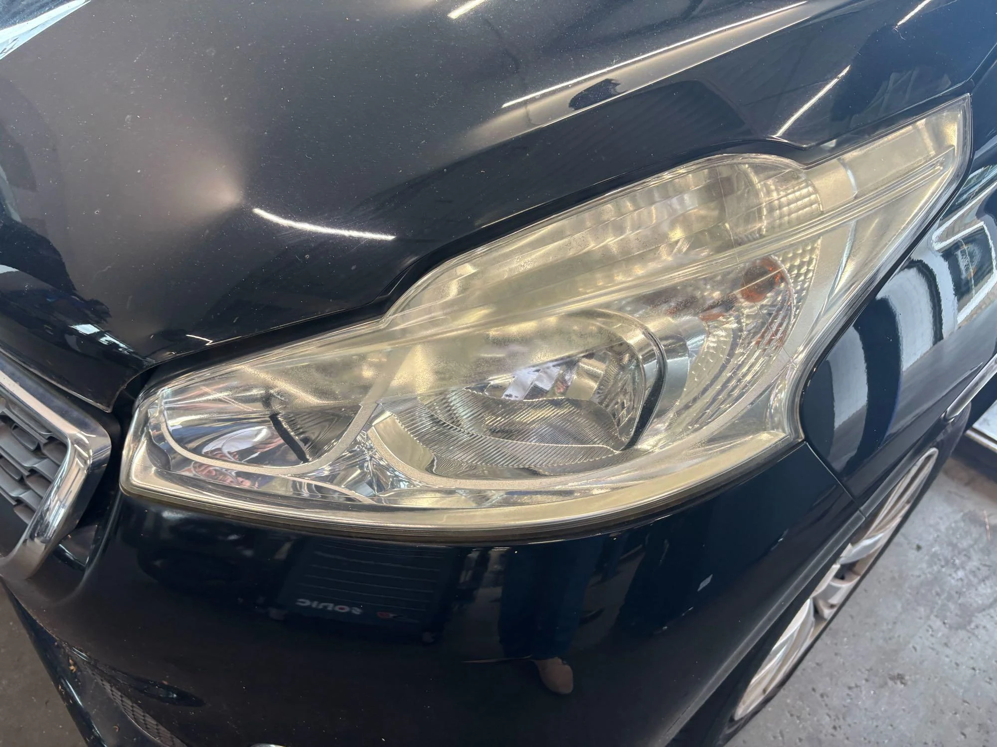 Peugeot-208-image-11