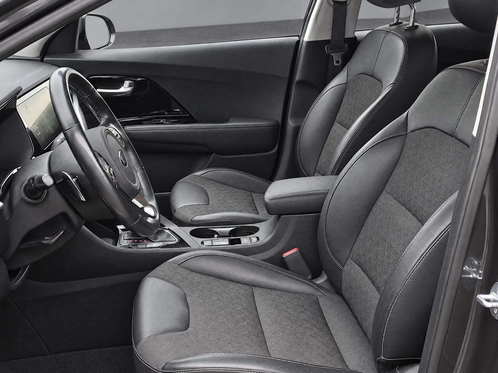 Kia-Niro-image-5