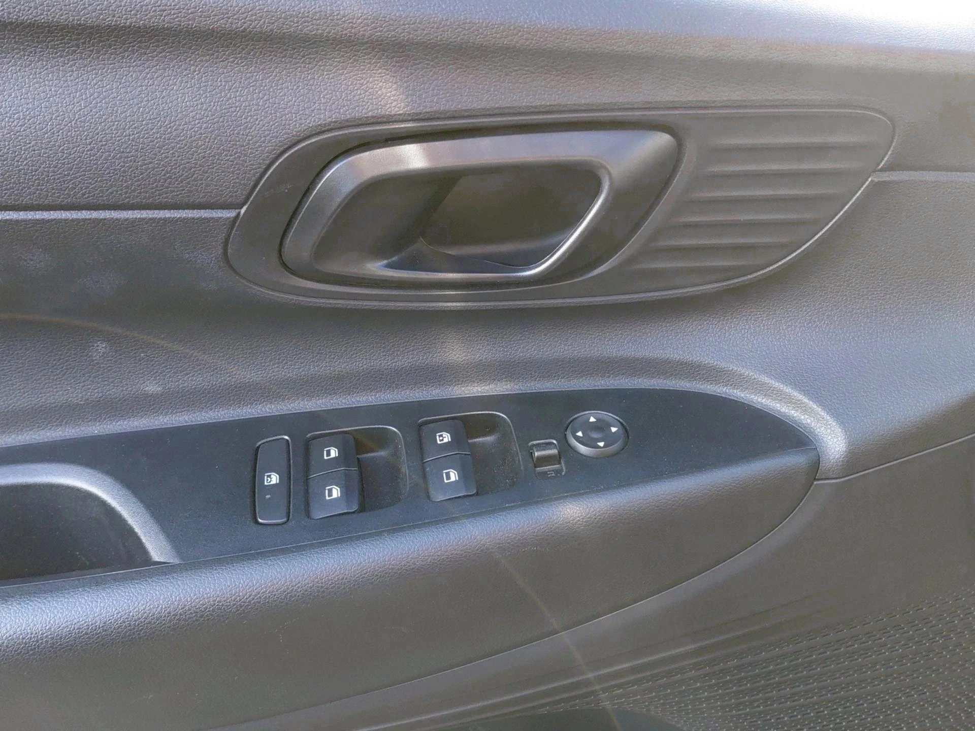 Hyundai-i20-image-26