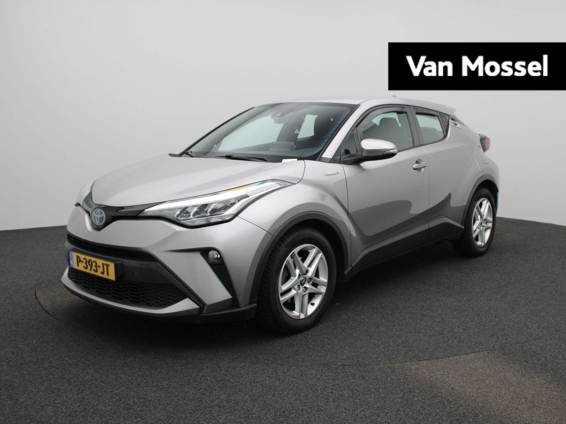 Toyota-C-HR-image-0