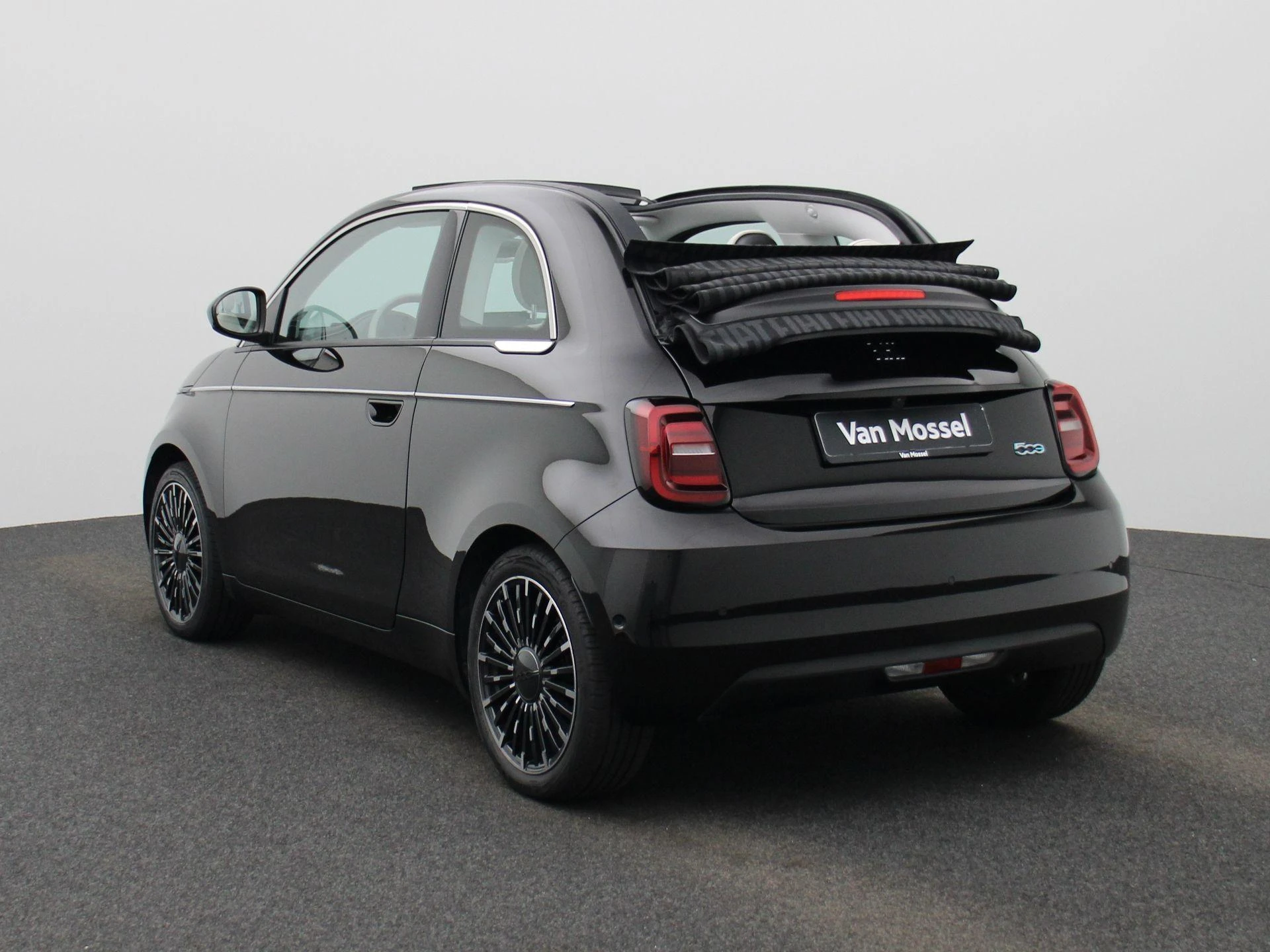 Fiat-500C-image-1