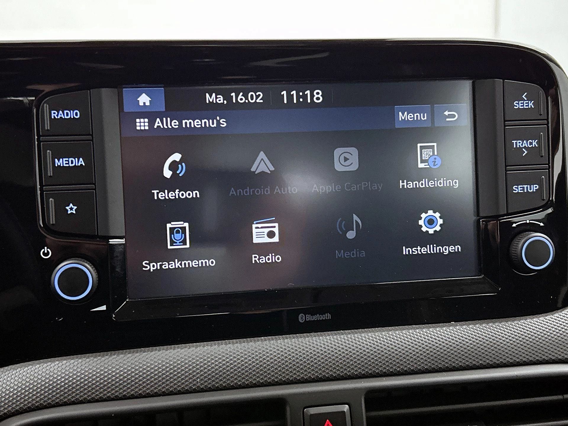 Hyundai-i10-image-10