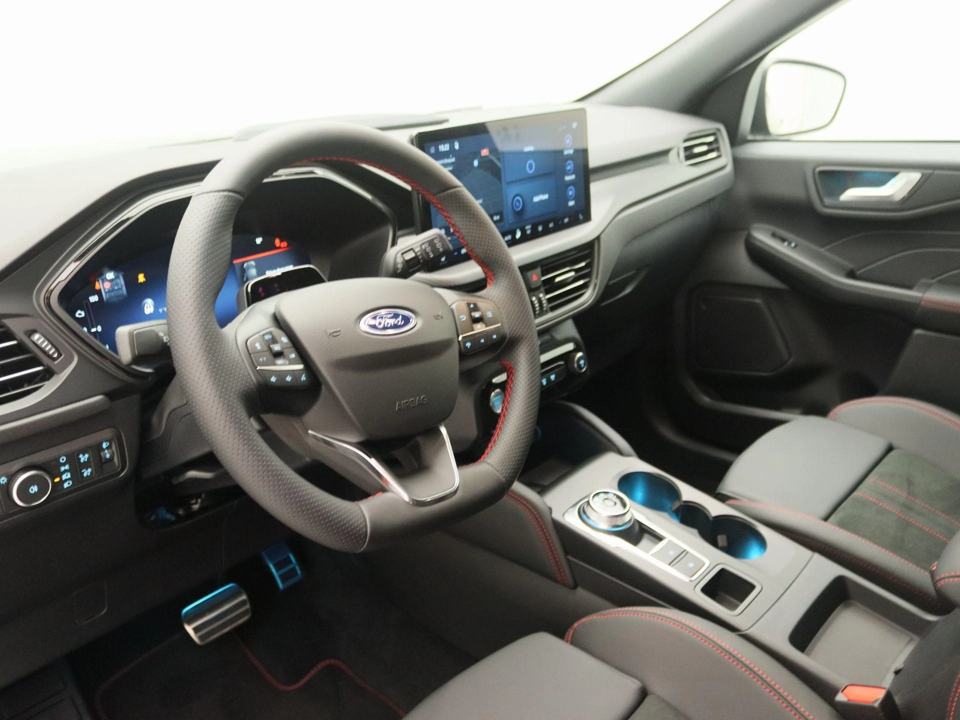 Ford-Kuga-image-21