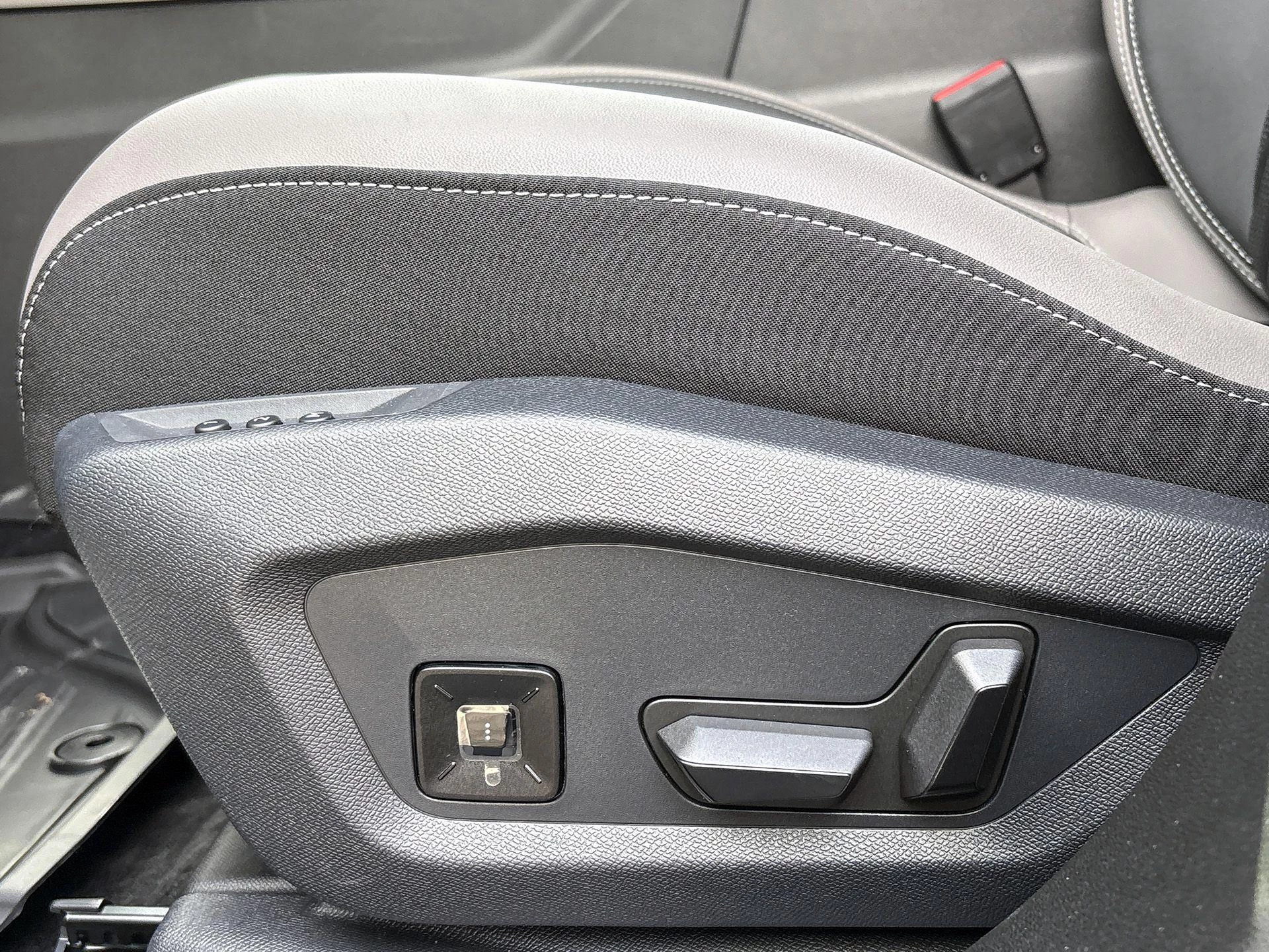 Jeep-Compass-image-12