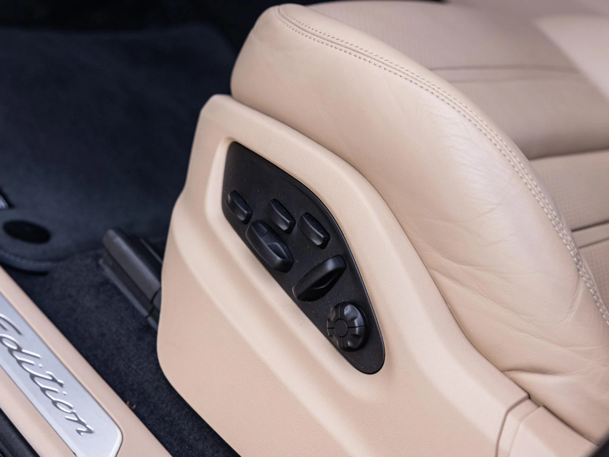 Porsche-Cayenne-image-41