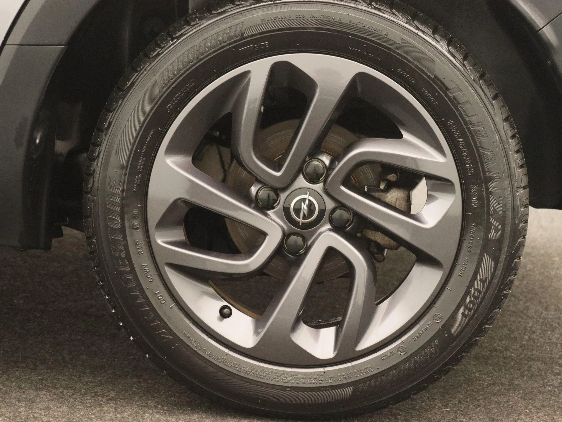 Opel-Crossland X-image-17