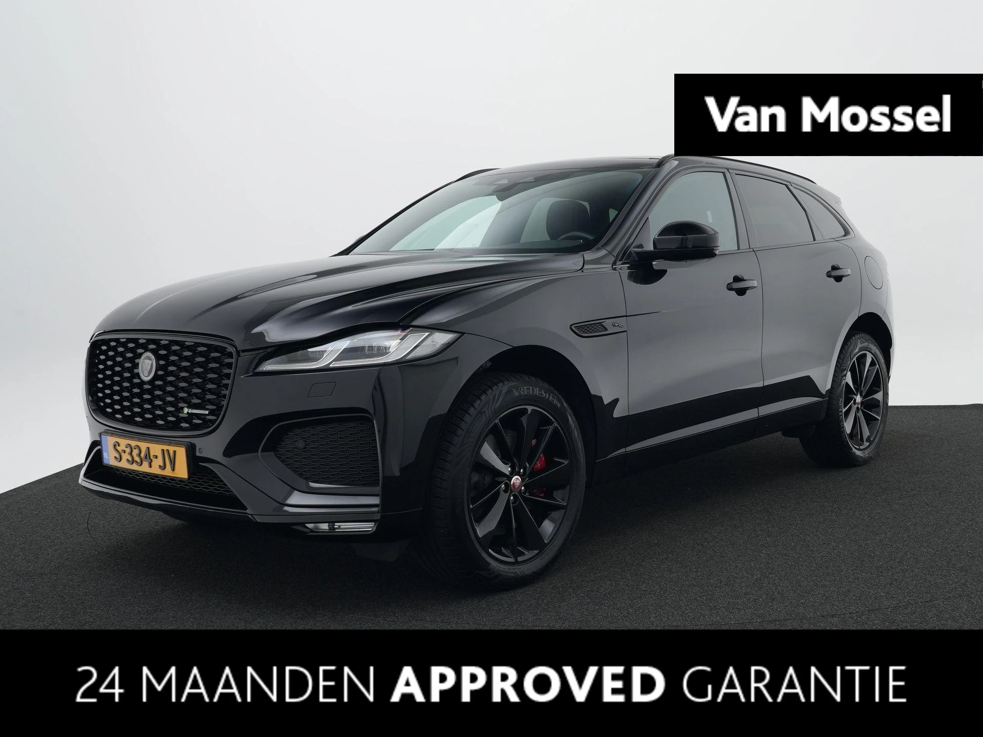 Jaguar-F-PACE-image-0