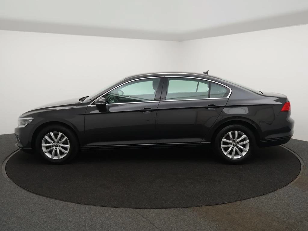 Volkswagen Passat Passat Style 'Business' 2.0TDI 122PK *AUTOMAAT*NAVI*CAMERA*ACC*PDC*APP*-CONNECT*...*